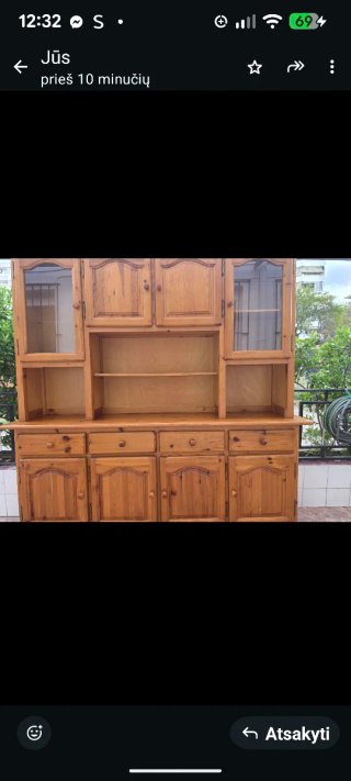 Vitrina comedor pino rústica