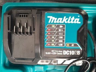 Taladro Atornillador MAKITA + kit   (MUY POCO USO)