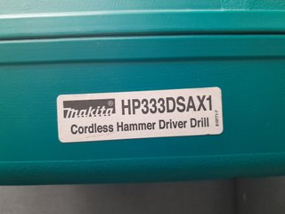 Taladro Atornillador MAKITA + kit   (MUY POCO USO)