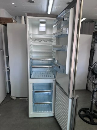 Nevera combi AEG con garantía transporte