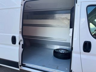 Peugeot Boxer 335 L3H2 BlueHDi 96KW 130CV