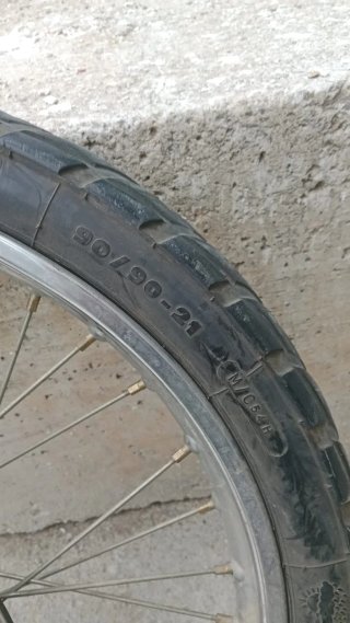Rueda de moto Michelin 120/90-17