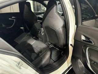Opel Insignia  2.8 V6 Turbo OPC
