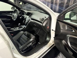 Opel Insignia  2.8 V6 Turbo OPC