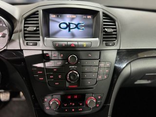 Opel Insignia  2.8 V6 Turbo OPC