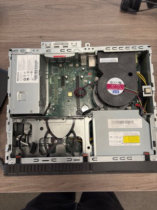 Ordenador sobremesa Lenovo ThinkCentre M70s