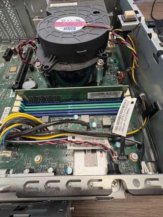Ordenador sobremesa Lenovo ThinkCentre M70s