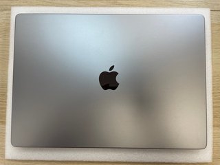 MacBook Pro 16” M1 Pro 16GB 512GB Gris Batería 84%