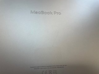 MacBook Pro 16” M1 Pro 16GB 512GB Gris Batería 84%