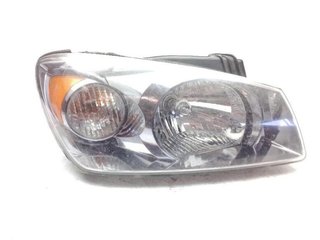 Faro derecho kia 22567741 cerato fastback 2.0 crdi