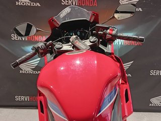 Honda CBR500R 2025