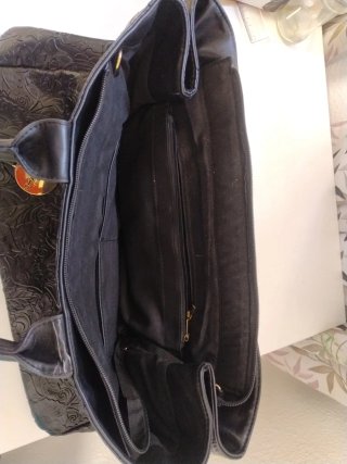 Bolso Chantal Thomass Negro Grande Relieve