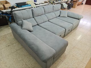 Sofá Chaiselongue con arcón verde agua