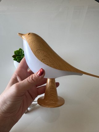 Lampada LED ricaricabile touch da comodino
