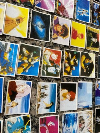 75 cromos de Caballeros del Zodiaco de Pannini