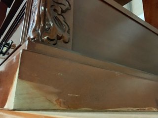 Mueble aparador vintage con tallas