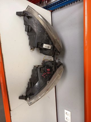 Faros Citroen Xsara 2004
