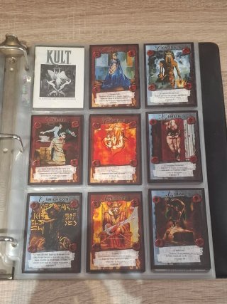Colección de cartas KULT CCG