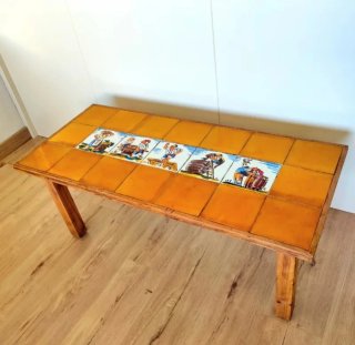 ANTIGUEDAD, MESA AZULEJOS de ARTES y OFICIOS