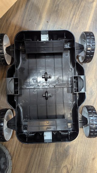 Robot eléctrico para piscina de fondo plano