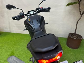 Yamaha MT-07 Y-AMT (A2) Negra