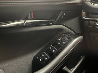 Mazda 3 2.0 E-SKYACTIV 150cv HOMURA