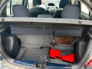 Toyota Yaris 2001