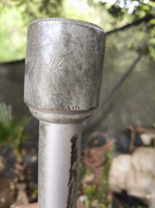 Llave de cruz para neumáticos