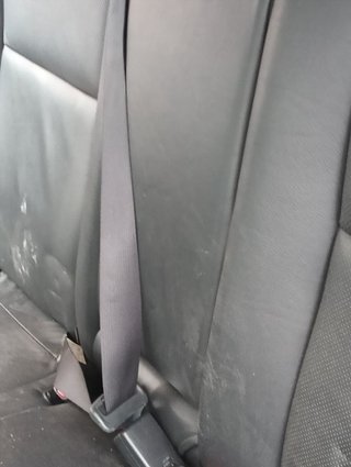 CINTURON SEGURIDAD TRASERO CENTRAL TOYOTA AVENSIS