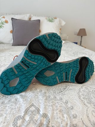 Zapatillas trail Columbia nuevas talla 42