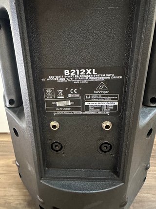 Behringer B212XL Sistema De Sonido