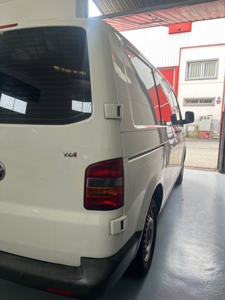 Volkswagen Transporter T5 2006