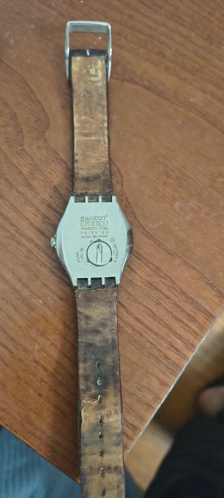 Reloj Swatch Correa Cuero
