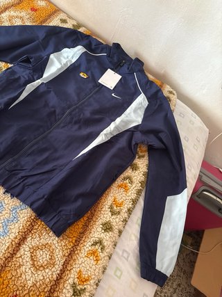 Chaqueta Nike Talla M Azul y Blanca