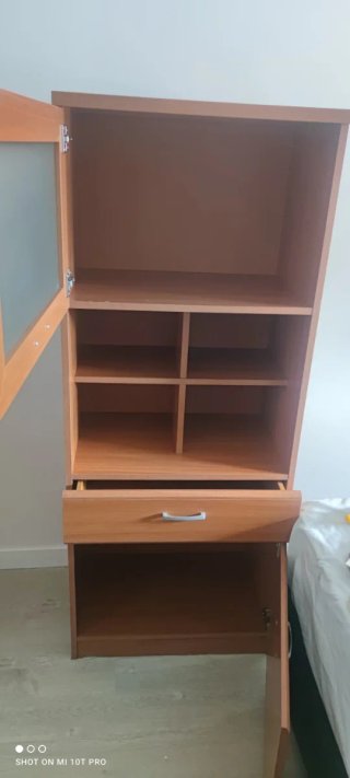 Mueble organizador madera y cristal
