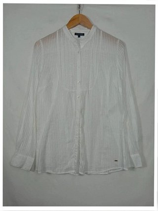 camisa blanca Tommy Hilfiger talla L o 12