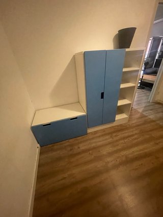 Armarios infantil azul con cajones y bahul