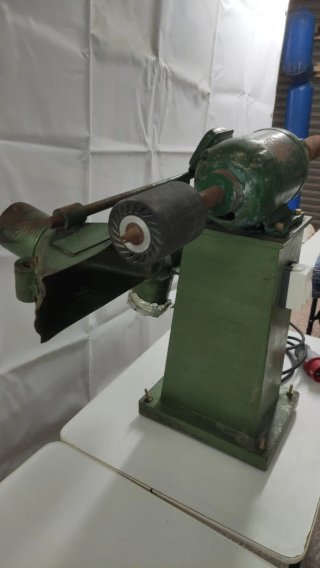 Esmeriladora Pulidora industrial trifásica 1 CV