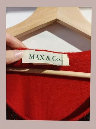 Jersey rojo con decoración de cuentas en el cuello Max & Co. talla M