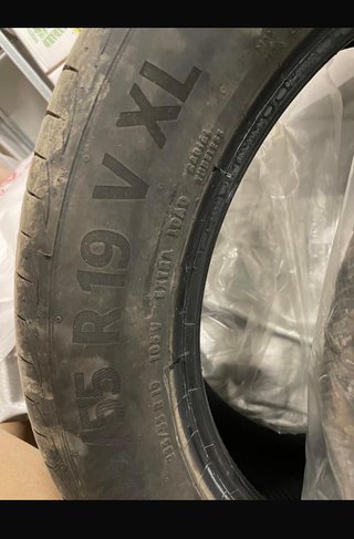 Continental Premium Contact 4 235/55 105 XL