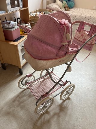 Carro de muñecas Martina rosa