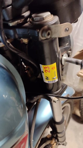 Sanglas Yamaha 400cc Naked Azul