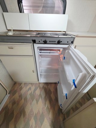 BURSTNER CLUB 420 TM - Toldo