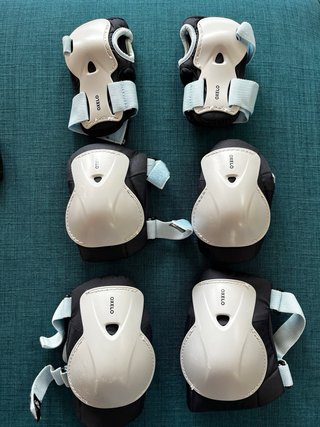 2 SETS - CASCOS - RODILLERAS - CODERAS - MANOPLAS