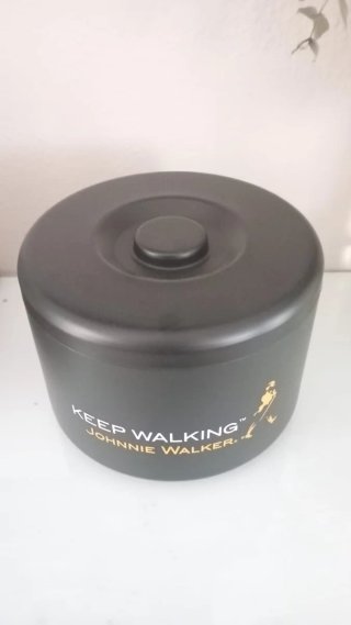 Cubitera Johnnie Walker Negra y Dorada