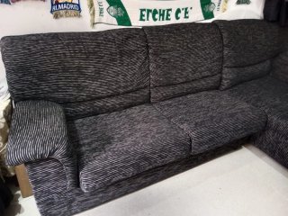Sofá Chetlon 2 plazas y mueble TV