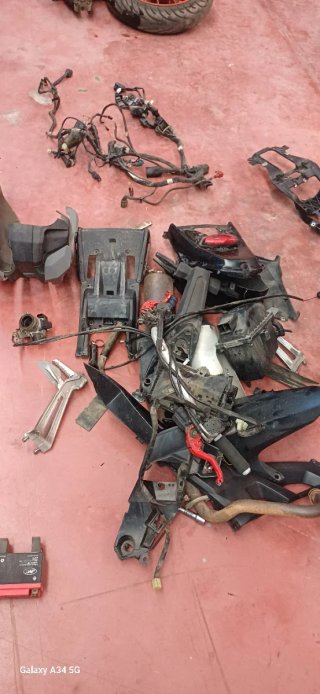 Despiece Yamaha MT-125 Cableado