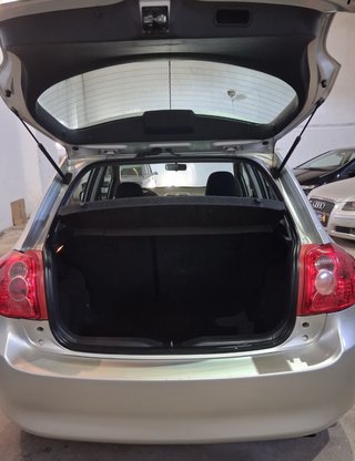 Toyota Auris 2009