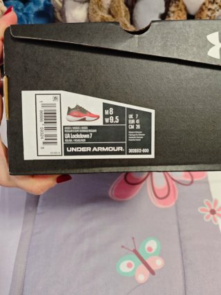 Zapatillas Baloncesto Under Armour Rojas y Negras