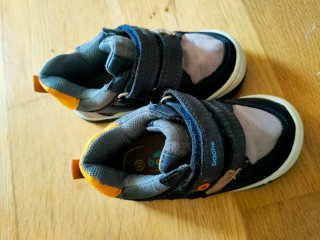 Zapatos niño negro y gris varias tallas preguntar